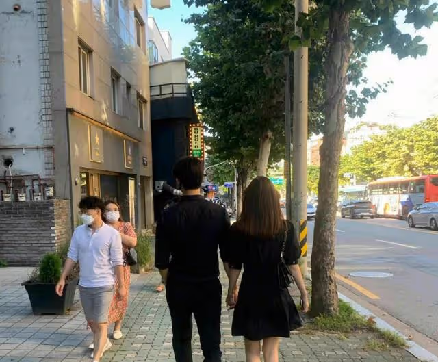 網友曝光玄彬孫藝珍蜜月旅行日程?兩人日常齁甜:路透還是看國人