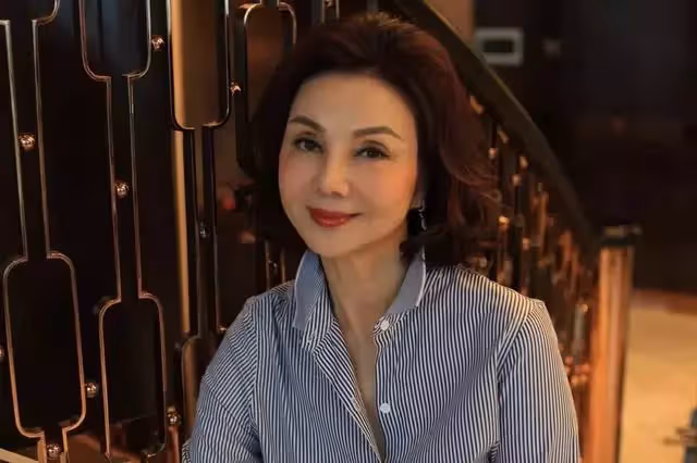 曾被王祖賢介入婚姻！65歲女星「公開17億贍養費去向」　笑曝「得到前婆婆支持」：反而賺更多了