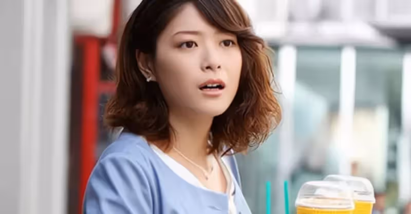 22歲小三的哭訴：我打敗原配嫁給50歲大叔後，婚後生活有苦難言