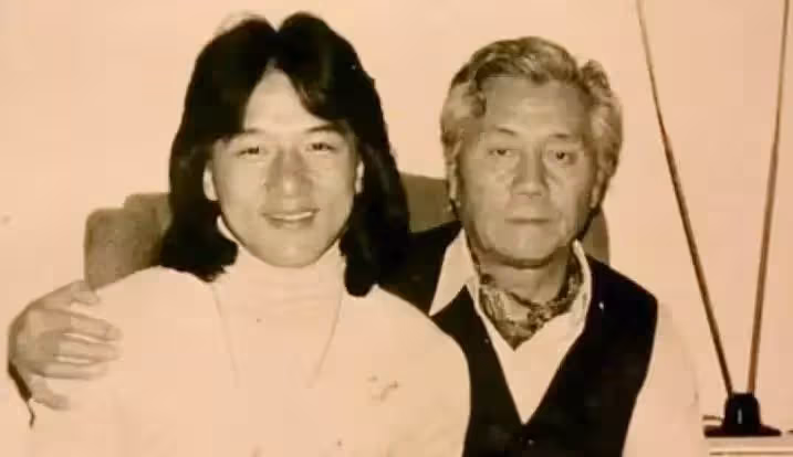 成龍:一次放縱毀了吳綺莉母女一生,他有著怎樣的心路歷程?