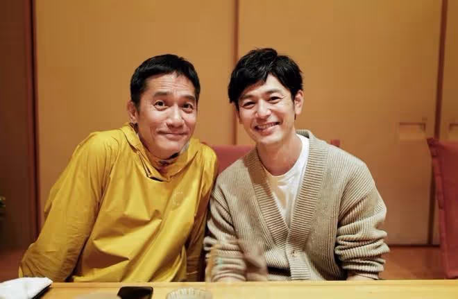 兩代男神合影,依舊是容顏抗打,時光似乎對他們格外仁慈點