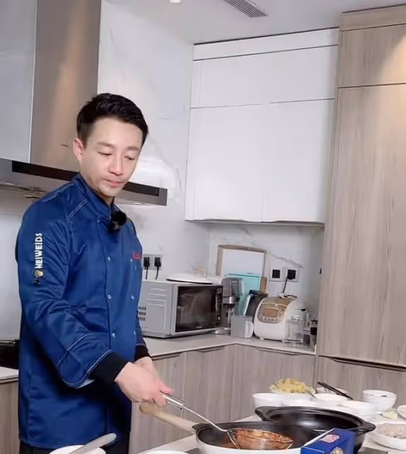 具俊曄在台人氣爆棚!好友爆大S私下狀態,回春十歲嬌羞似小女孩