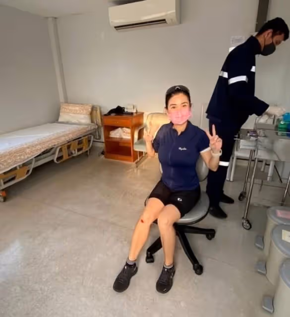 TVB女星梁雪湄近照,45歲仍身材出眾,已轉行做生意交往外國男友