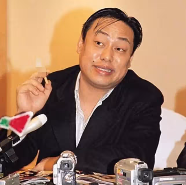 羅兆輝:屌絲逆襲27歲身家10億,羞辱過張智霖,風流半生淒慘離世