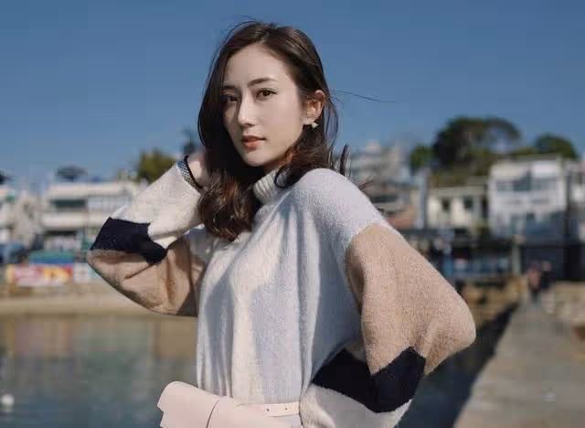 TVB知名女星自認拜金!把錢視為第一位,頻繁炫富引網友不滿