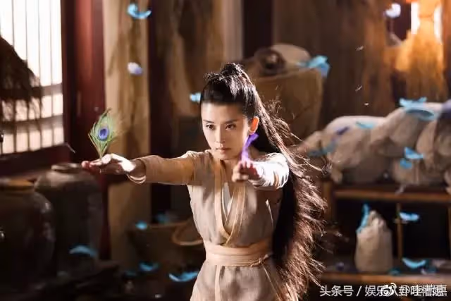 趙麗穎為了「這位男星」淚崩!昔日無人問津的她,7年後終於報了這「一飯之恩」!