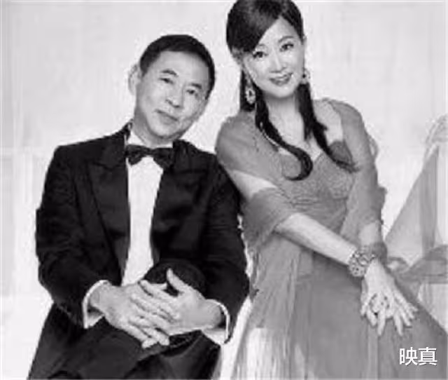痴情日本富豪,單身30多年,終於在55歲等到離婚的中國女神