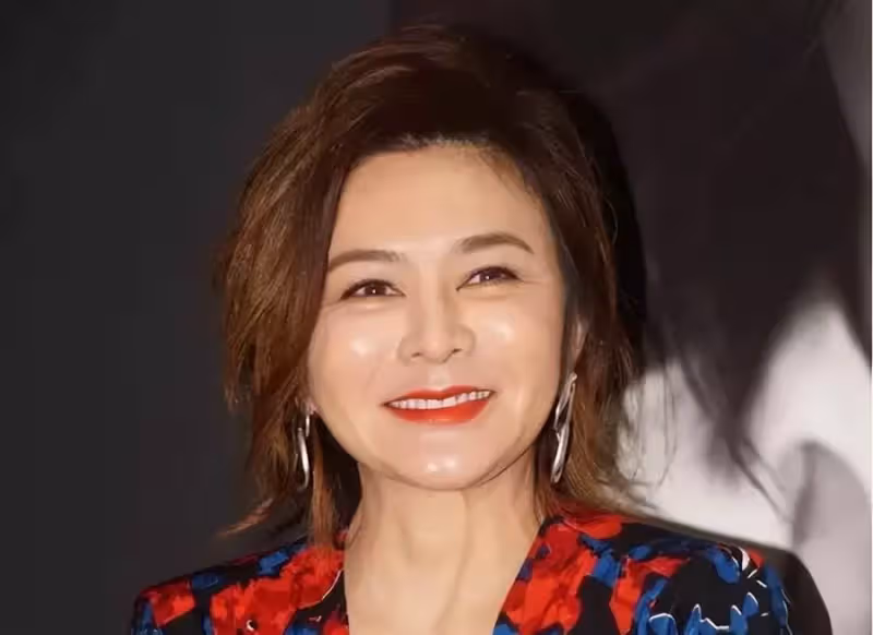 10對同齡中老年女星現狀對比,自然老去比整容臉順眼太多了