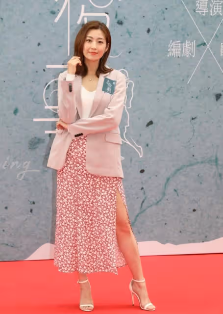 陳自瑤首當女一　與羅子溢黎諾懿有大量親熱戲：吻到嘴都腫！
