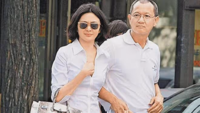 關之琳65歲富豪前任疑隱婚!女方年輕靚麗提30萬包,已有一歲女寶