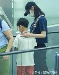 才傳離婚後當小三！票房女星疑「又懷第三胎」挺大肚逛街　網驚「生二胎不到半年」生父引議論