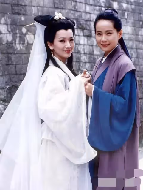 7位白娘子大比拼,最美竟然不是趙雅芝,劉亦菲、李若彤太驚艷