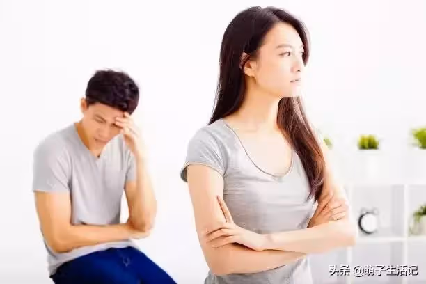 我在離婚後,拉黑了所有的親戚,我不會給他們瞧不起我的機會