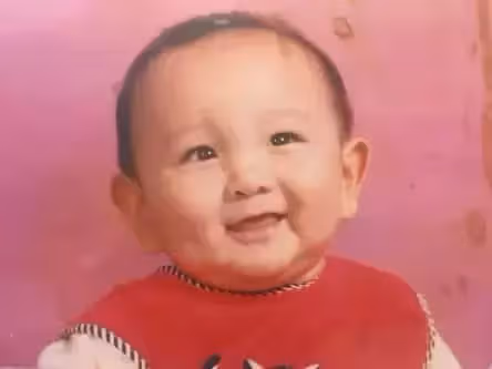 1992年保姆私自帶走僱主兒子,26年後「養廢」想歸還,親母回懟想甩包袱
