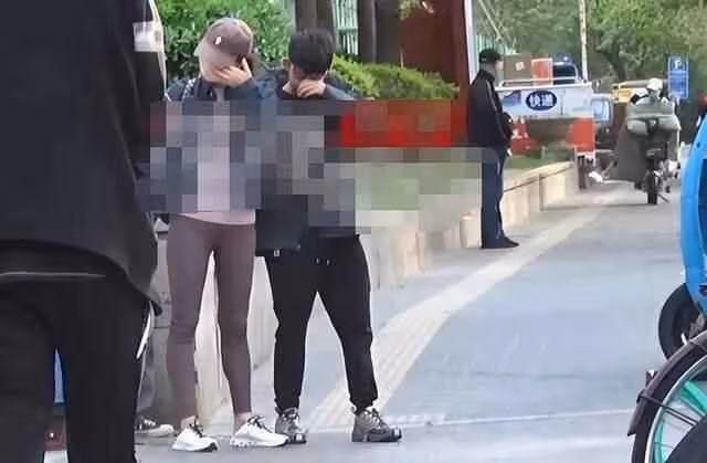 白百何小腹微凸被疑懷三胎 她的二胎生父是誰?