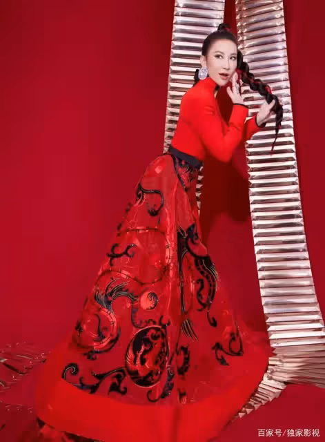 29年保持腰圍21英寸!47歲李玟「結婚11年未生育」 曾因誤會懷孕大哭:無法當媽媽