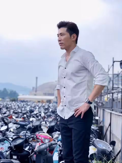 母兼差養3子女!黃少祺心疼「媽媽50歲前沒笑過」花10年學孝順「曾自卑出身單親」靠出道翻轉人生
