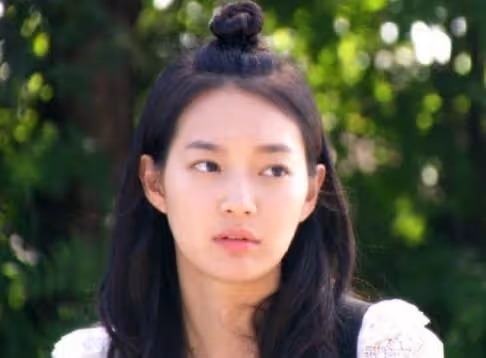 長腿女神申敏兒，演技非常優秀，感情上是男神收割機