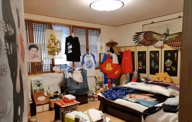 有復婚可能?宋仲基和宋慧喬的合照還在家裡,女方似乎也沒有放下