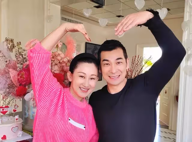鏡頭下的父愛!趙文卓一改硬漢形象「幫子女量身打造家具」 「豪宅大院意外曝光」難掩幸福笑容