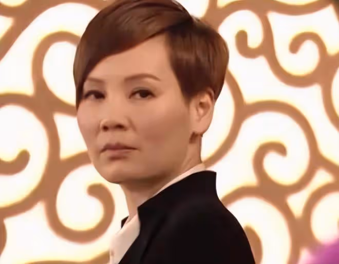 TVB女星溫裕紅健康惹人憂！戴頭巾現身身材消瘦，曾患癌掉光頭髮