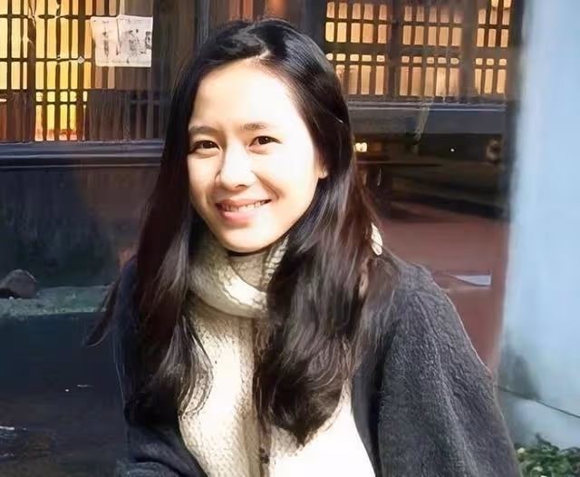粉絲請玄彬和孫藝珍吃牛肉片,偶遇真幸福