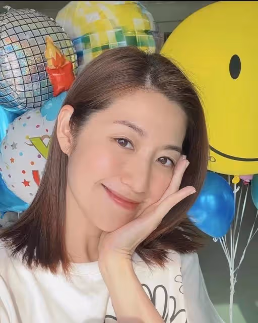 陳自瑤為愛女慶10歲笑開懷！曬照露無戒手指，王浩信未現身引猜測