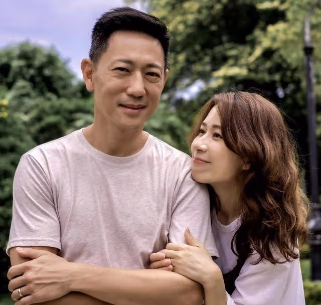 46歲香港知名女星近照美艷動人!復出做網紅,被傳遭富商丈夫家暴