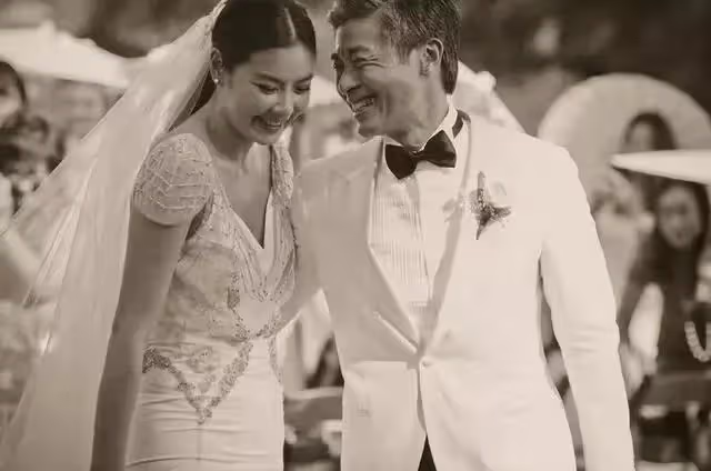 離婚10年!黎明前妻甜曬「再嫁富豪夫現況」 豪宅內景美輪美奐「3歲兒罕亮相」各自獲幸福