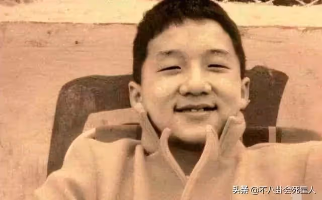 基因騙不了人!5位明星動臉「改命」,孩子卻跟他們整容前一樣