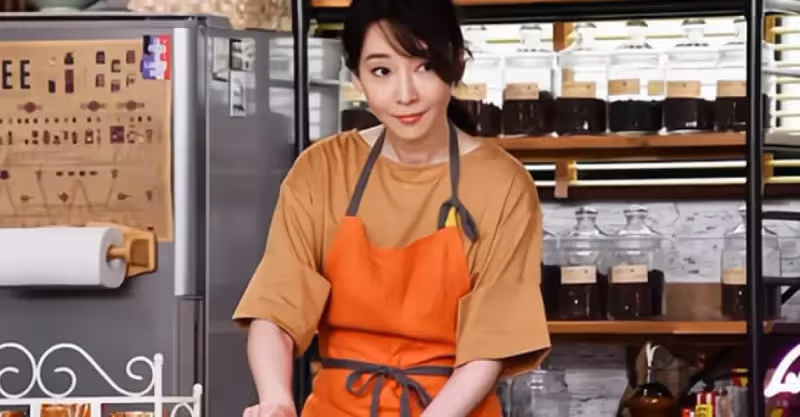 「女婿，我女兒懷孕，你得獎勵點啥？」「獎勵一沓她的出軌照片」