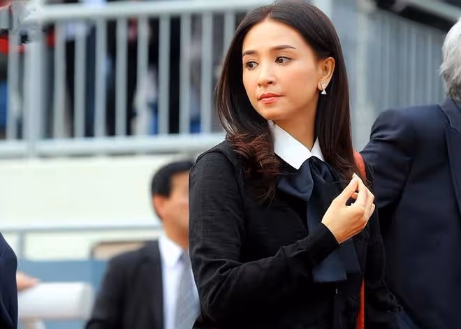 54歲吳婉芳為男友人慶生,當婆婆後仍凍齡,兒子去年娶霍啟剛堂妹