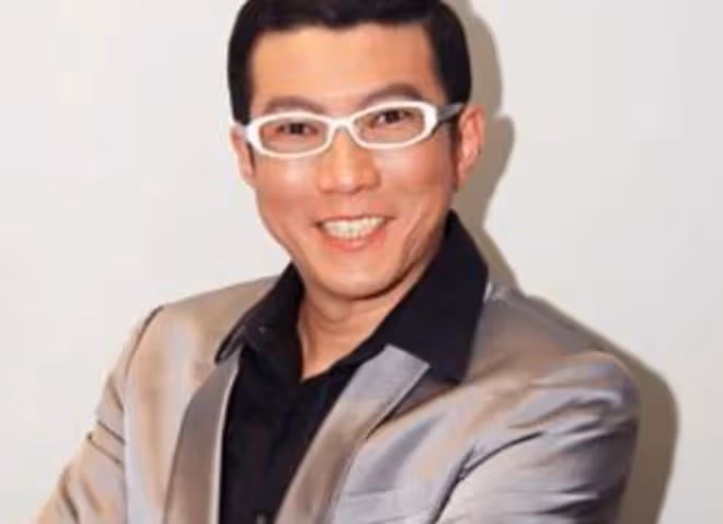 一眾TVB藝人移民國外後聚會,林嘉華攜妻秀恩愛,黃鳳瓊低調離婚