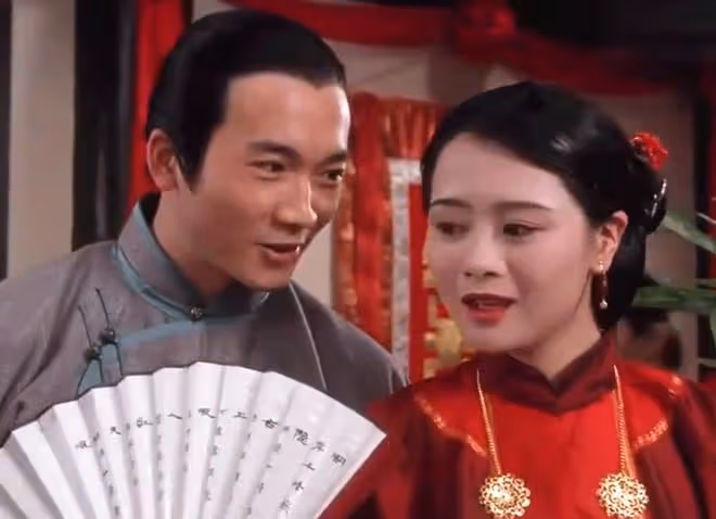 一眾TVB藝人移民國外後聚會,林嘉華攜妻秀恩愛,黃鳳瓊低調離婚