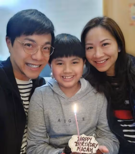 時隔一個月突然回巢！TVB知名主持亮相新節目，自曝不介意沒工資