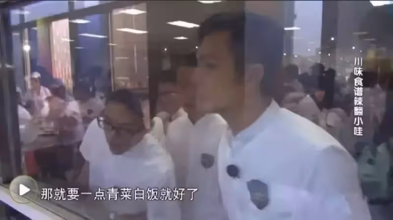 40多歲的鐘漢良逆生長，不輸28歲男生，為什麼吃素的他越活越年輕？