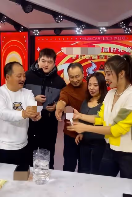 趙本山兒子近況曝光，為事業狂吃減脂餐，一人喝4瓶奶吃8個雞蛋