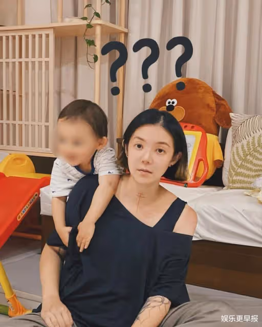 歐陽靖曬兒失控躺地被出Z！心碎：她有幸福家庭，而我是被丟掉的單親媽