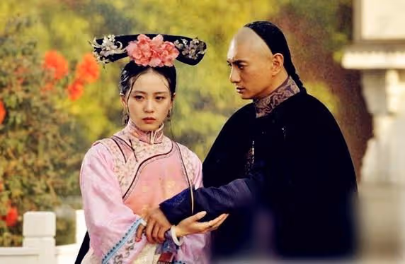 《步步驚心》幕後：胡歌霍建華拒演，吳奇隆劉詩詩撿漏，若蘭退圈
