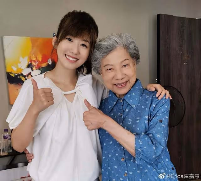 TVB清純女神拍片教日文,憑短劇人氣急升,被認定是唐詩詠接班人
