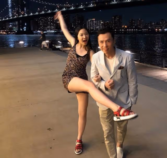 恭喜!甄子丹女兒被曝獲世界知名音樂學府錄取,有望出道做明星