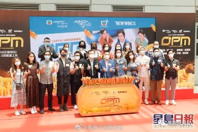TVB富貴港姐曬火辣三點式!老公兼當紅小生卻說:你不是我老婆!