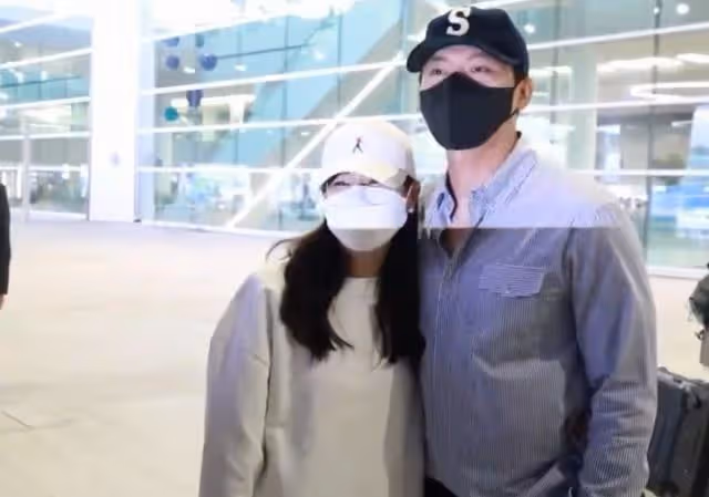 玄彬和孫藝珍蜜月旅行結束，機場擁抱秀恩愛，玄彬細心護妻