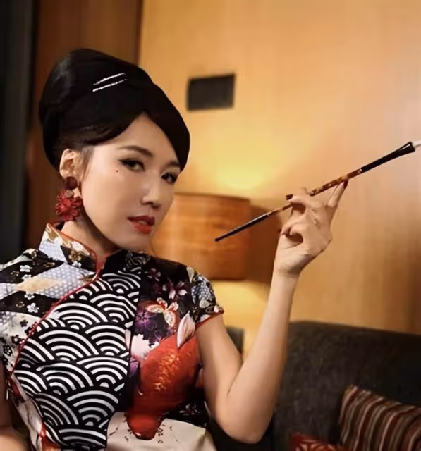 看淡視後獎項！TVB人氣花旦熱播劇分飾三角，精彩演出贏觀眾掌聲