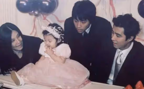 「魅力大叔」車勝元:22歲與大4歲富家千金結婚,如今怎樣了