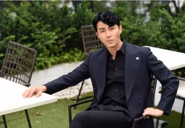 「魅力大叔」車勝元:22歲與大4歲富家千金結婚,如今怎樣了