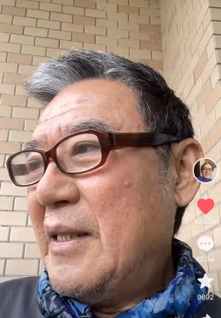 李立群封控中慶70大壽,吃隔夜土豆大讚好吃,獲粉絲祝福抱拳感謝