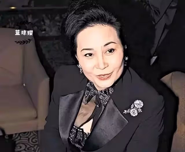 現實版甄嬛！14歲嫁賭王受寵30年　布局「奪取500億家產」笑到最後成贏家
