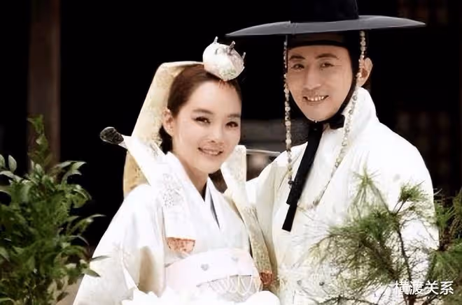 她27歲離異，後遠嫁中國，公婆都很疼愛她，現在39歲現狀這樣