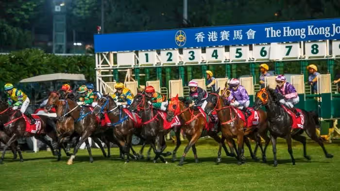 澳門疊碼仔、香港馴馬師,靠豪門致富的那些人,他們的故事也很精彩